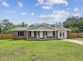 4241 N Island Rd, Pace, FL 32571