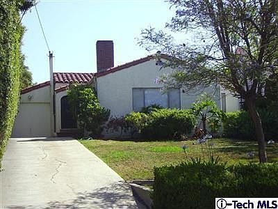1st image of 2641 Waverly Dr