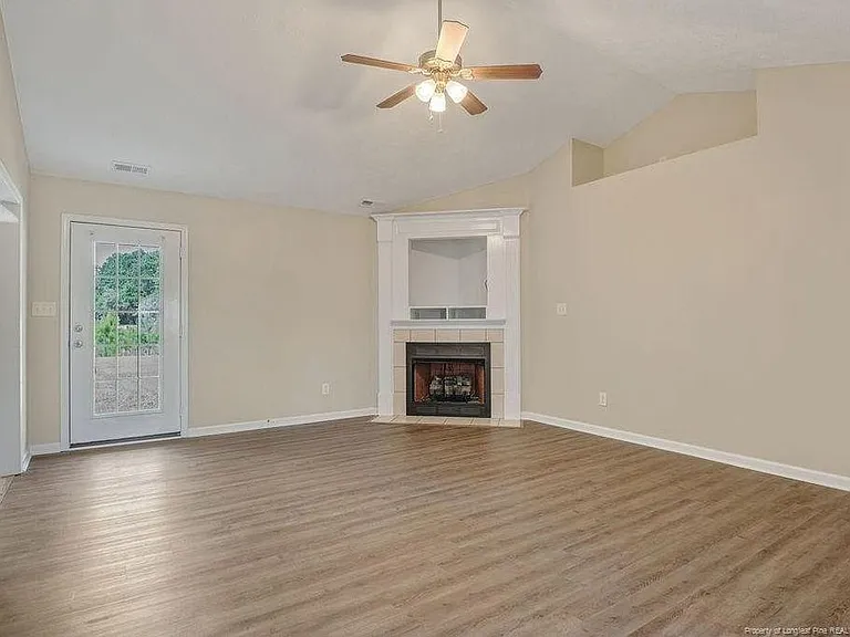 106 Carolina Oaks Cir — Photo 5