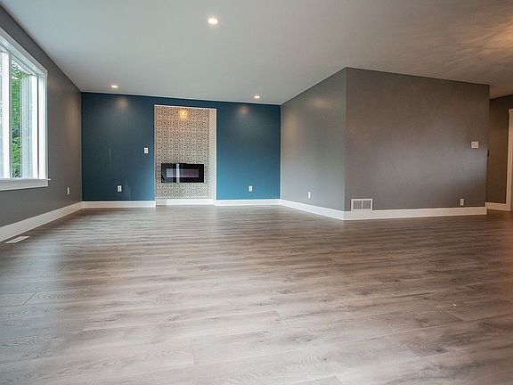 Living Room & Fireplace