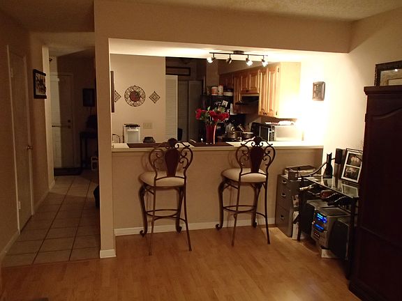 Living/Kitchen