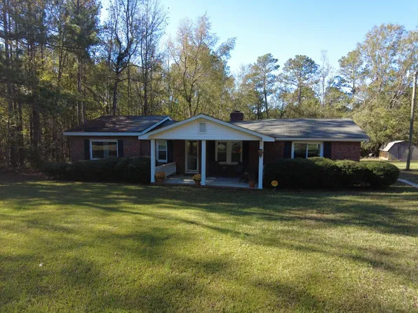 2226 Longview Rd, Cross Hill, SC 29332