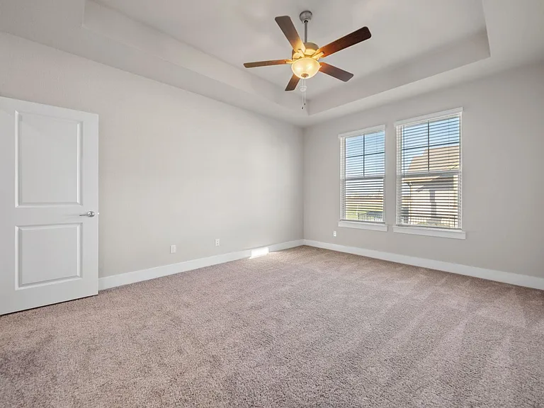 217 Pinnacle Ln — Photo 16
