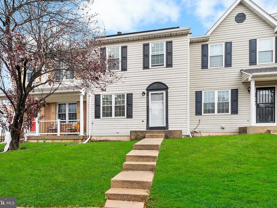 1st image of 2812 Crestwick Pl