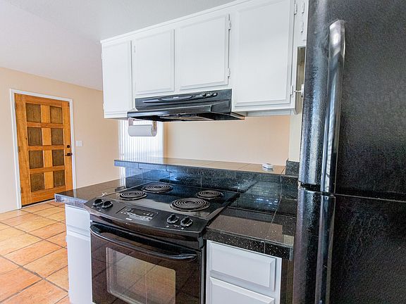 4th image of 8637 S 51st St Unit 3