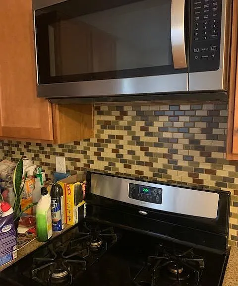 336 Leverington Ave — Photo 18