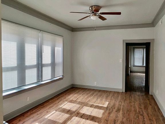 2nd image of 8043 S Saint Lawrence Ave #1
