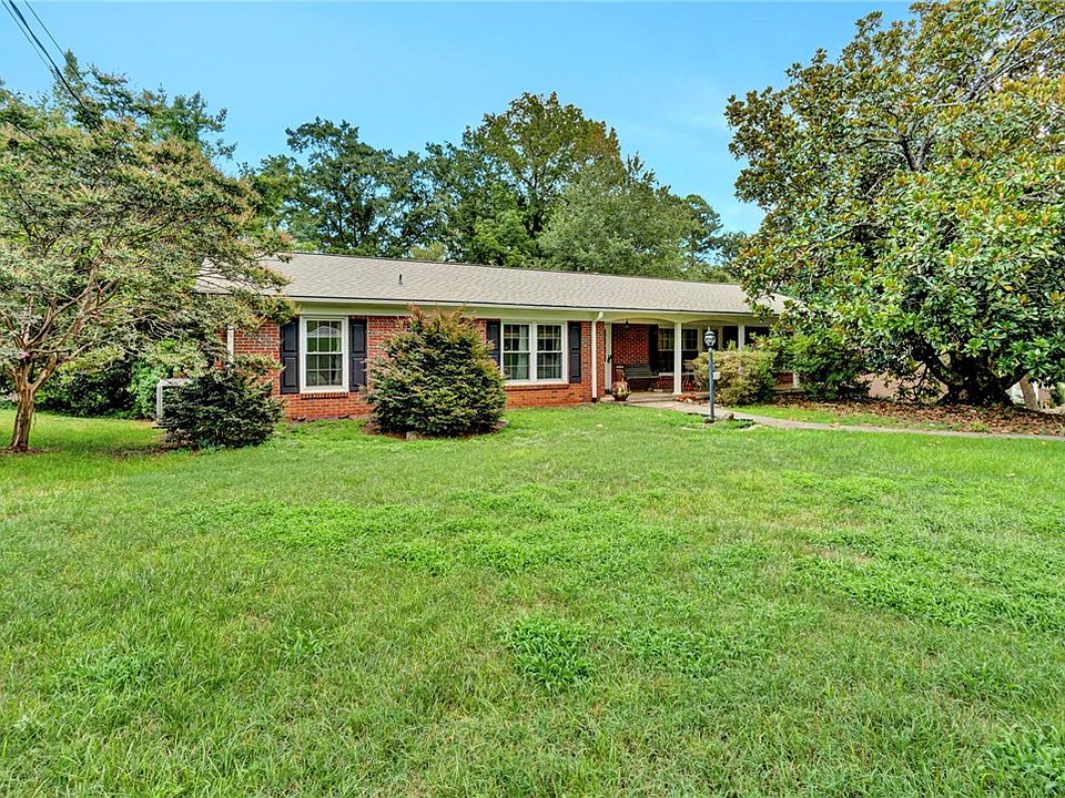 1st image of 122 Melbourne Ln