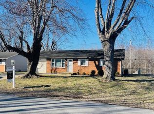 525 Richmond Dr, Madisonville, KY 42431