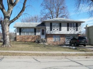 1407 Sunbury Dr, Bellevue, NE 68005