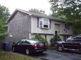 44 Aquarius Dr, Warwick, RI 02889
