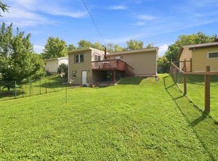 912 S 3rd Ave, Albert Lea, MN 56007