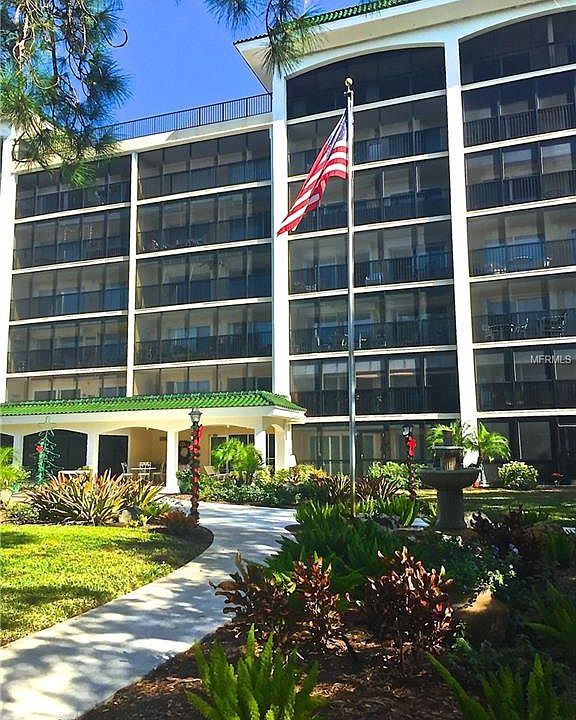1st image of 512 W Venice Ave APT 303