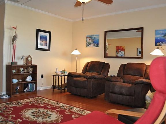 3rd image of 1893 Shore Dr S APT 309