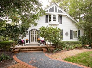 15 McCaskill Rd E, Pinehurst, NC 28374