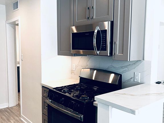 5th image of 5126 Colfax Ave #2