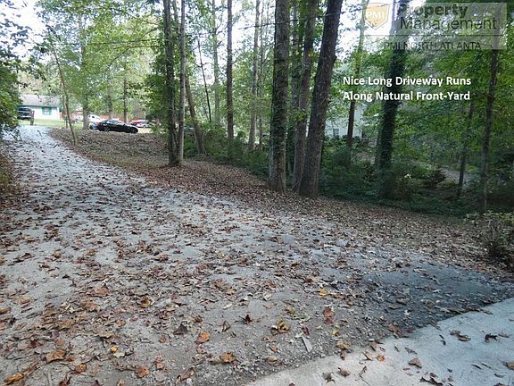 3rd image of 386 Longview Dr