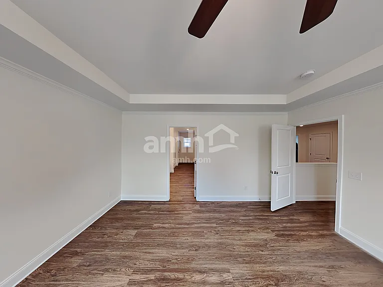 1105 Amberly Way — Photo 7