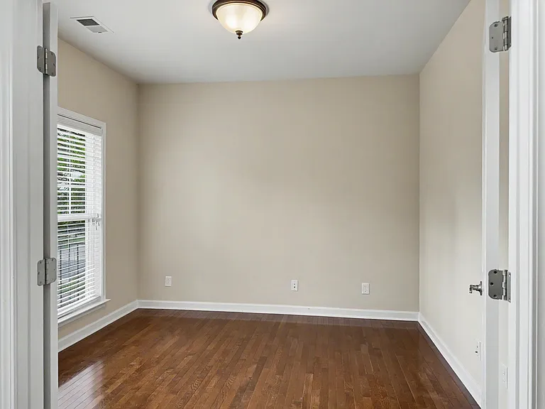 9403 Segundo Ln — Photo 5