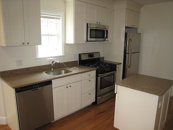 2nd image of 220 Massachusetts Ave #3