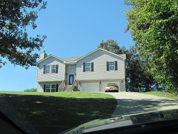 1st image of 4804 Remington Dr