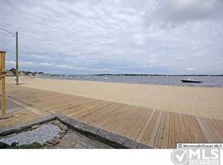 337 E Bayview Ave, Ocean Gate, NJ 08740