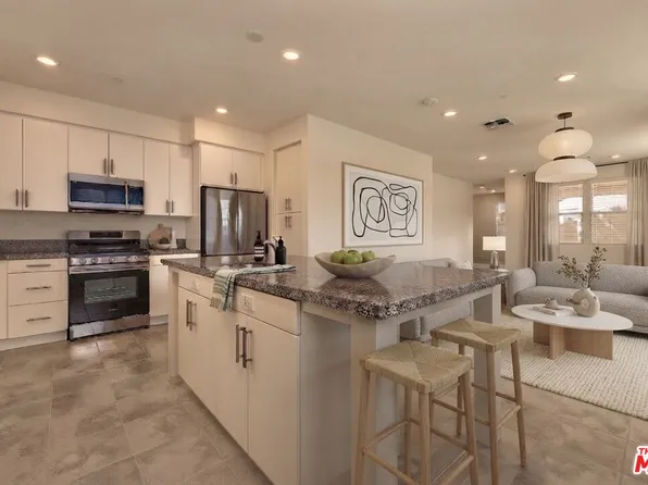 14168 Bay St, La Mirada, CA 90638