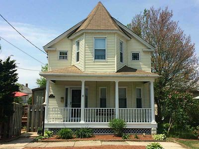50 Henry St, Cranston, RI, 02905
