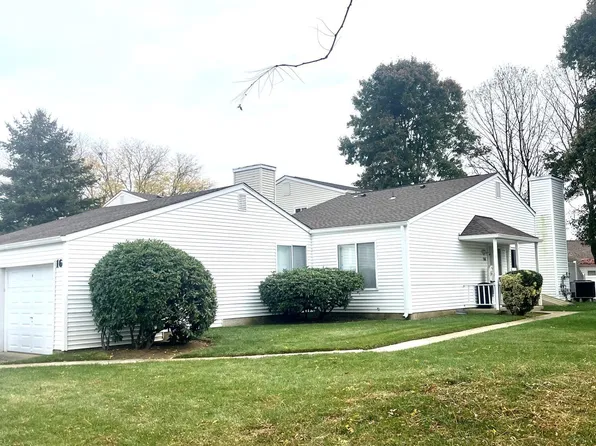 16 Greenwood Drive, Freehold, NJ 07728