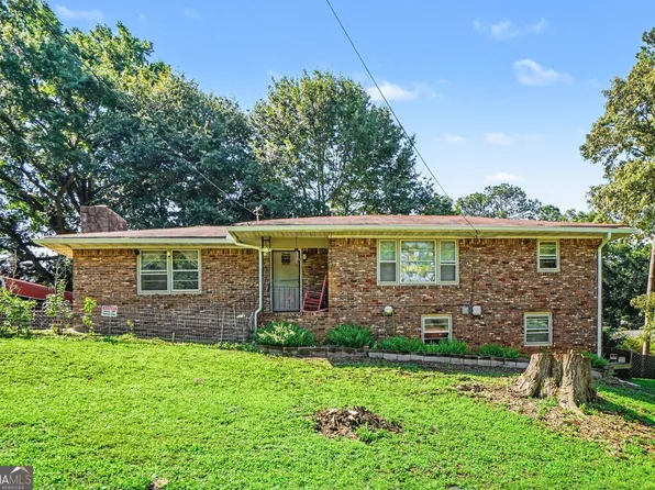 7429 Westwood Rd, Douglasville, GA 30134