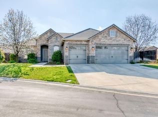4243 N Meadowlark Ct, Clovis, CA