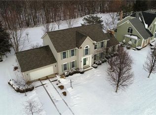 1051 Brandywine Dr, Medina, OH