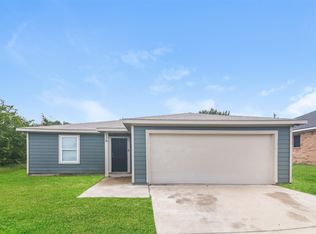 330 Flagship Ln, Gun Barrel City, TX 75156