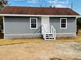 602 N Extrumberto Solis St, Elsa, TX 78543