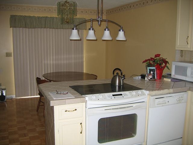 2nd image of 81 Schooner Ln