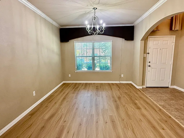 9044 Sundance Trl — Photo 5