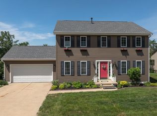 3817 Riverside Dr NE, Cedar Rapids, IA 52411