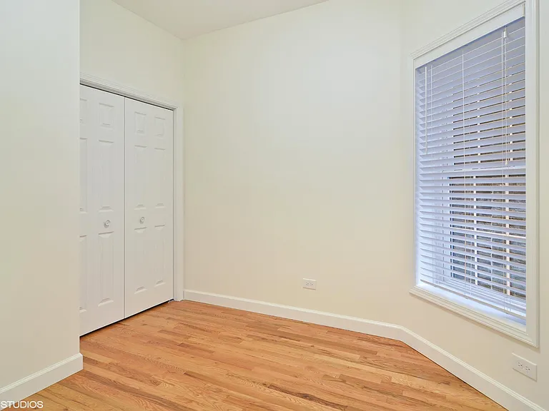 2741 W Fullerton Ave #1 — Photo 7