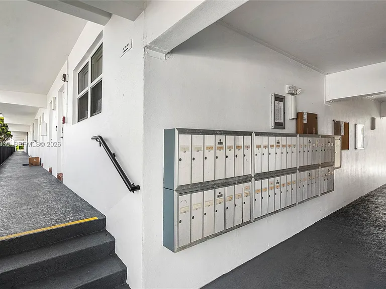 1501 S Ocean Blvd #102 — Photo 33