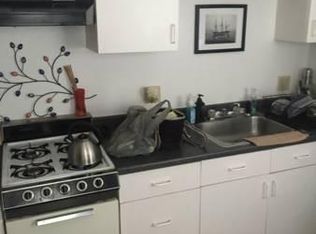 45 Mayflower St APT 2, Plymouth, MA 02360