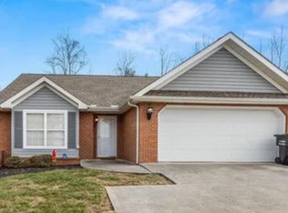 8832 Carriage House Way, Knoxville, TN 37923