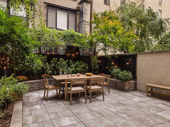 236 W 24th St Unit Garden, New York, NY 10011