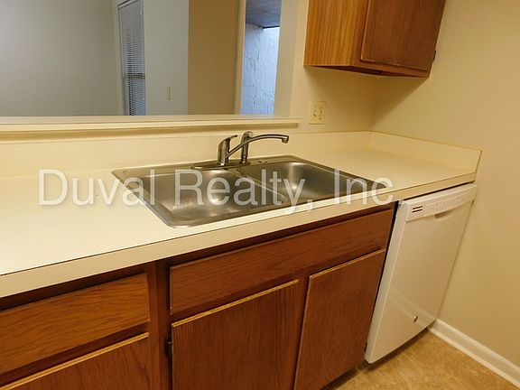 5th image of 5647 Colony Pine Cir N
