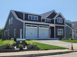 25 Wild Apple Ln #14, Exeter, NH 03833