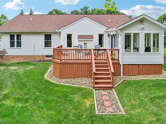 2nd image of 2813 Haggett Dr