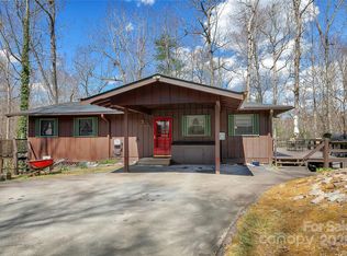 116 Woodpecker Ln, Brevard, NC 28712