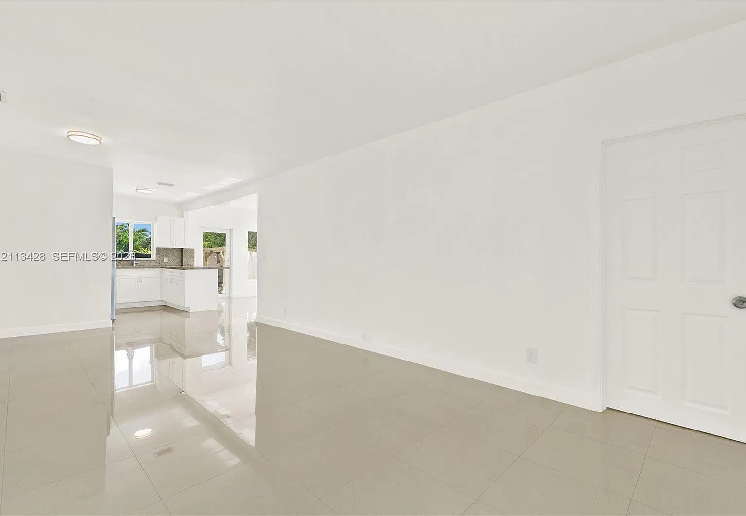 Coral Villas Rev — Photo 4