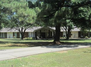 1204 N Broadway St, Stigler, OK 74462