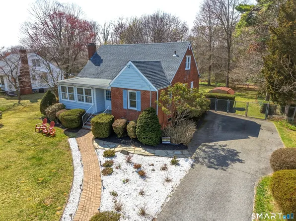 456 Jones Hill Road, West Haven, CT 06516