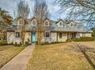 6839 Meadow Lake Ave, Dallas, TX 75214